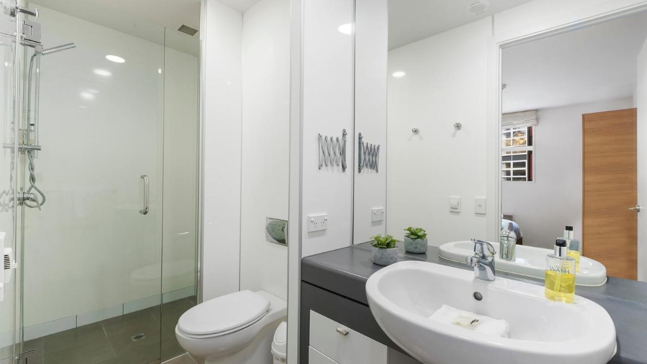 Marina Views - Apt 207 Queenstown Ngoại thất bức ảnh